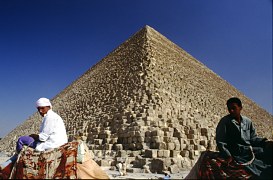 an den Pyramiden von Giza